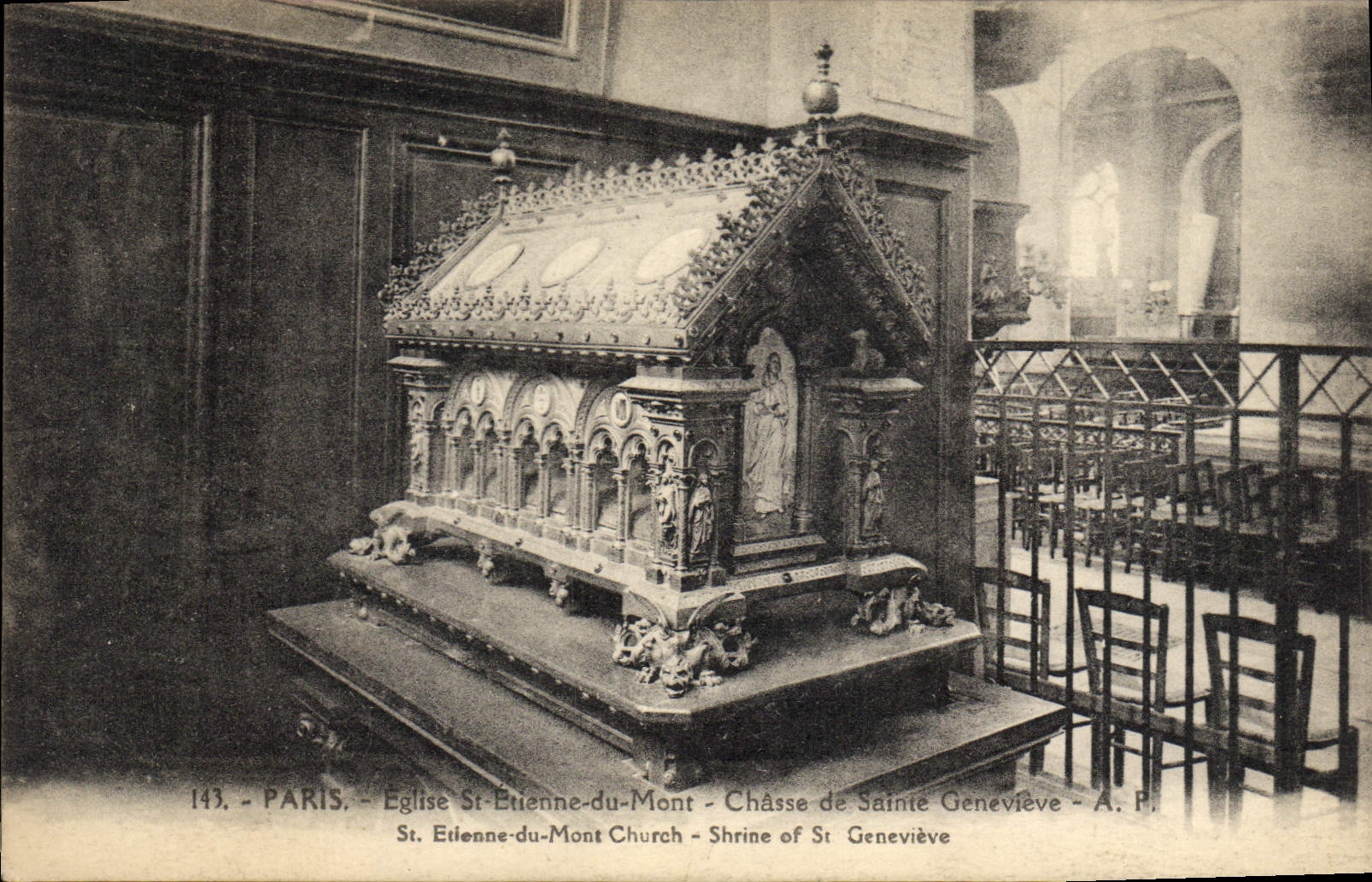 VINTAGE POSTCARD Paris Eglise St Etienne of the Mount Drives out Sainte Genevive