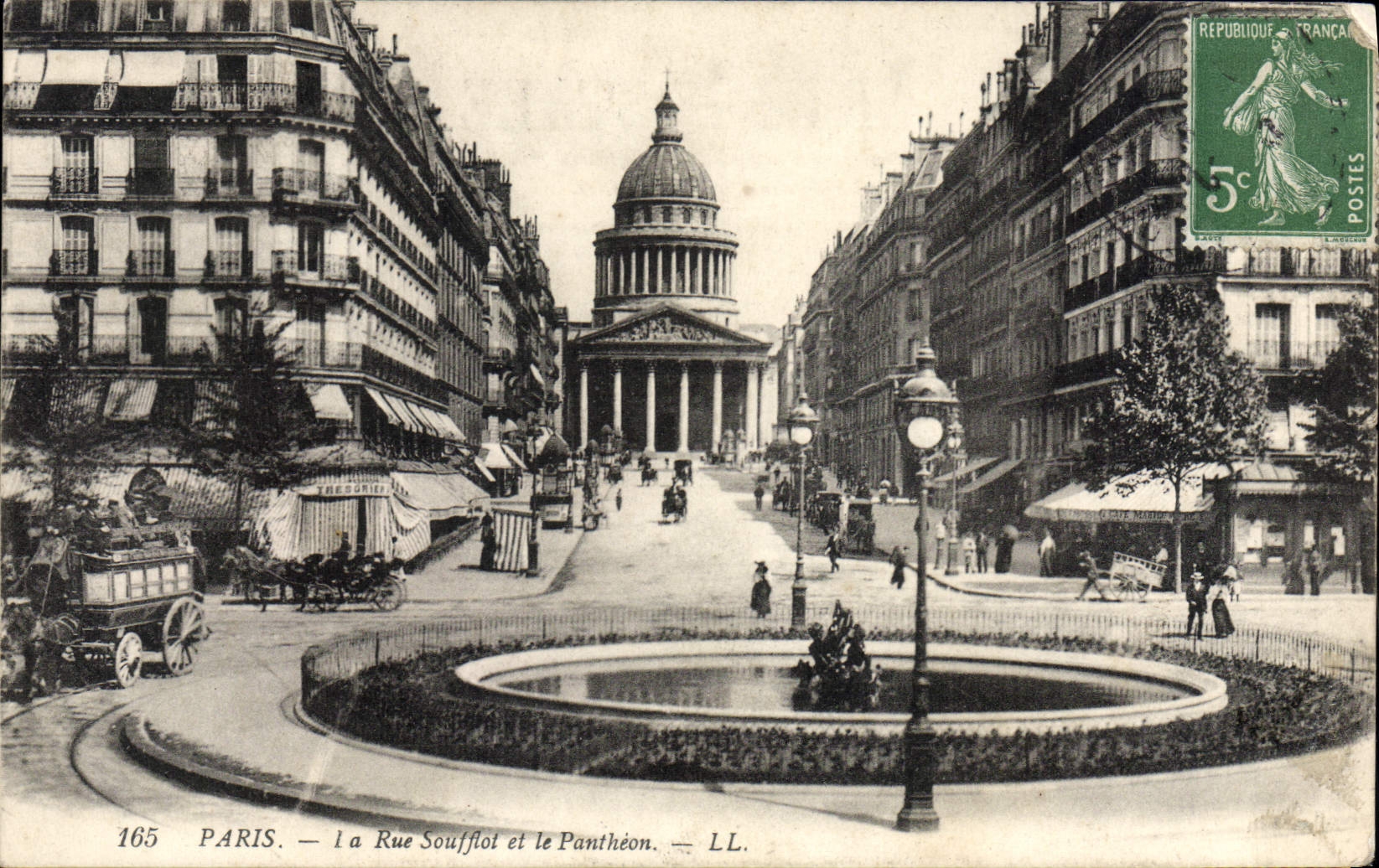 CPA Paris La Rue Soufflot et le Pantheon