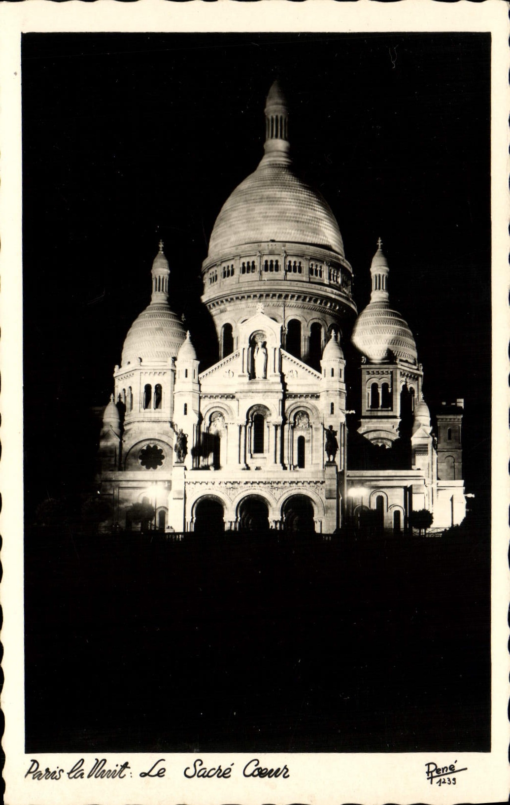 MODERN CARD Paris the Sacring Montmartre Heart