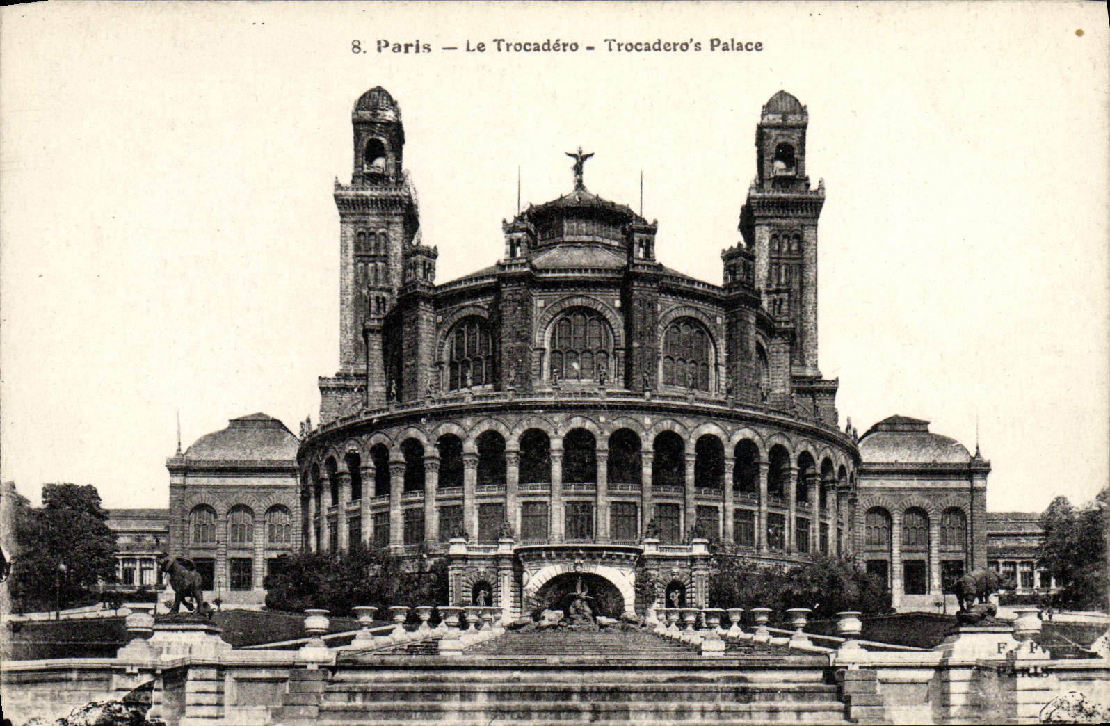 CPA Paris Le Trocadero