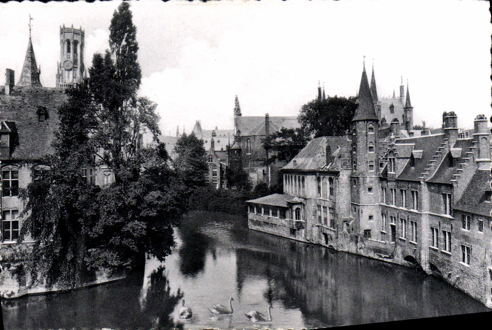 CPM Bruges Quai du rosaire