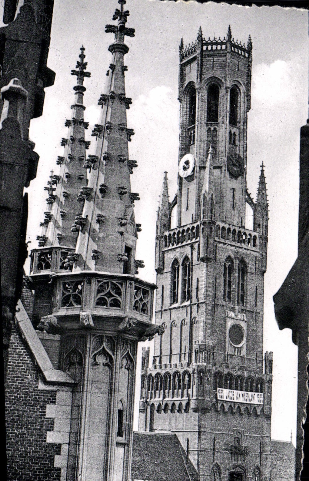 CPM Bruges Le beffroi