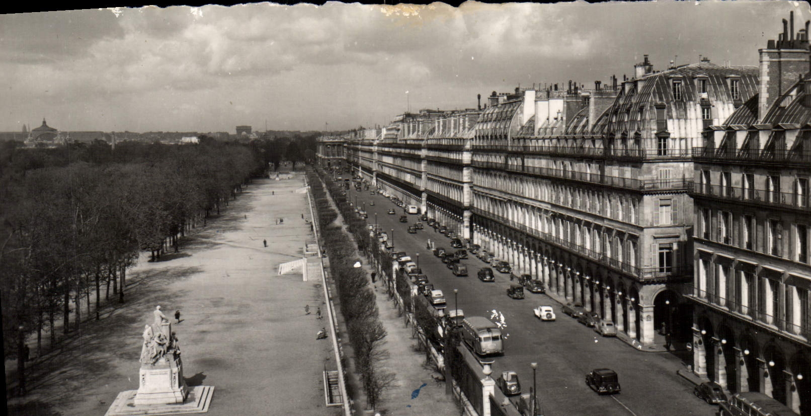 POSTAL MODERNA París Street De Rivoli y Jardin de Tileries