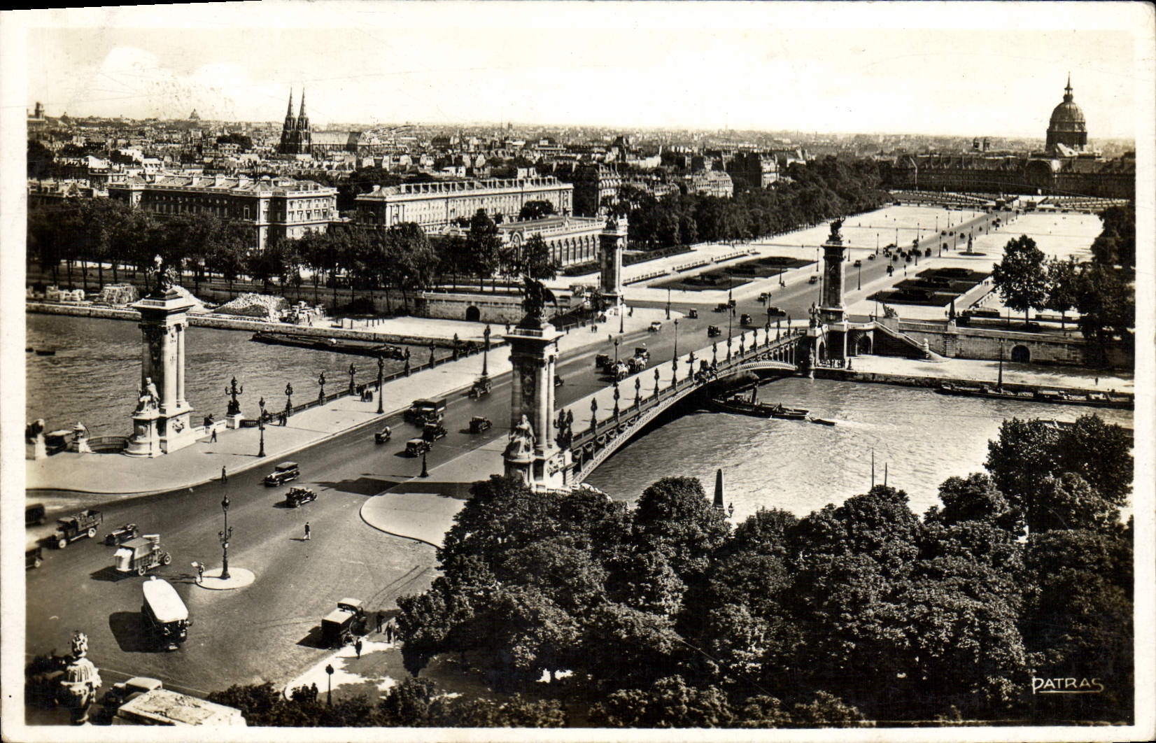 MODERN CARD Paris Bridge Alexandre III and the esplanade of the Invalids