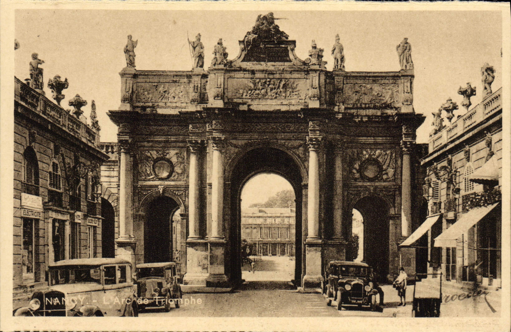 CPA Nancy L'Arc De Triomphe Automobile
