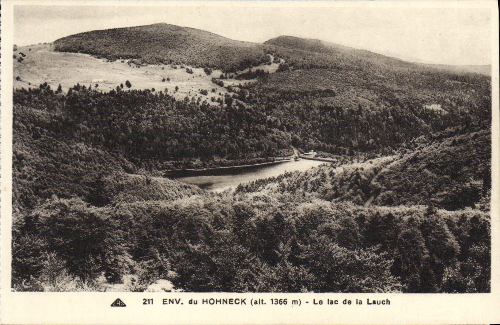 VINTAGE POSTCARD Surroundings of Hohneck the lake of Lauch