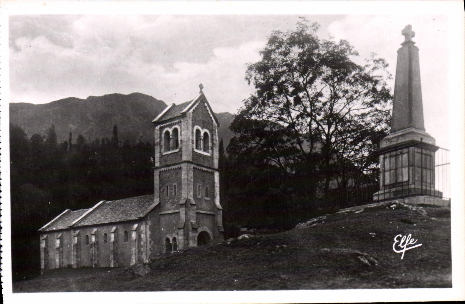 POSTAL Luz Vault De Solferino y el obelisco de la VENDIMIA