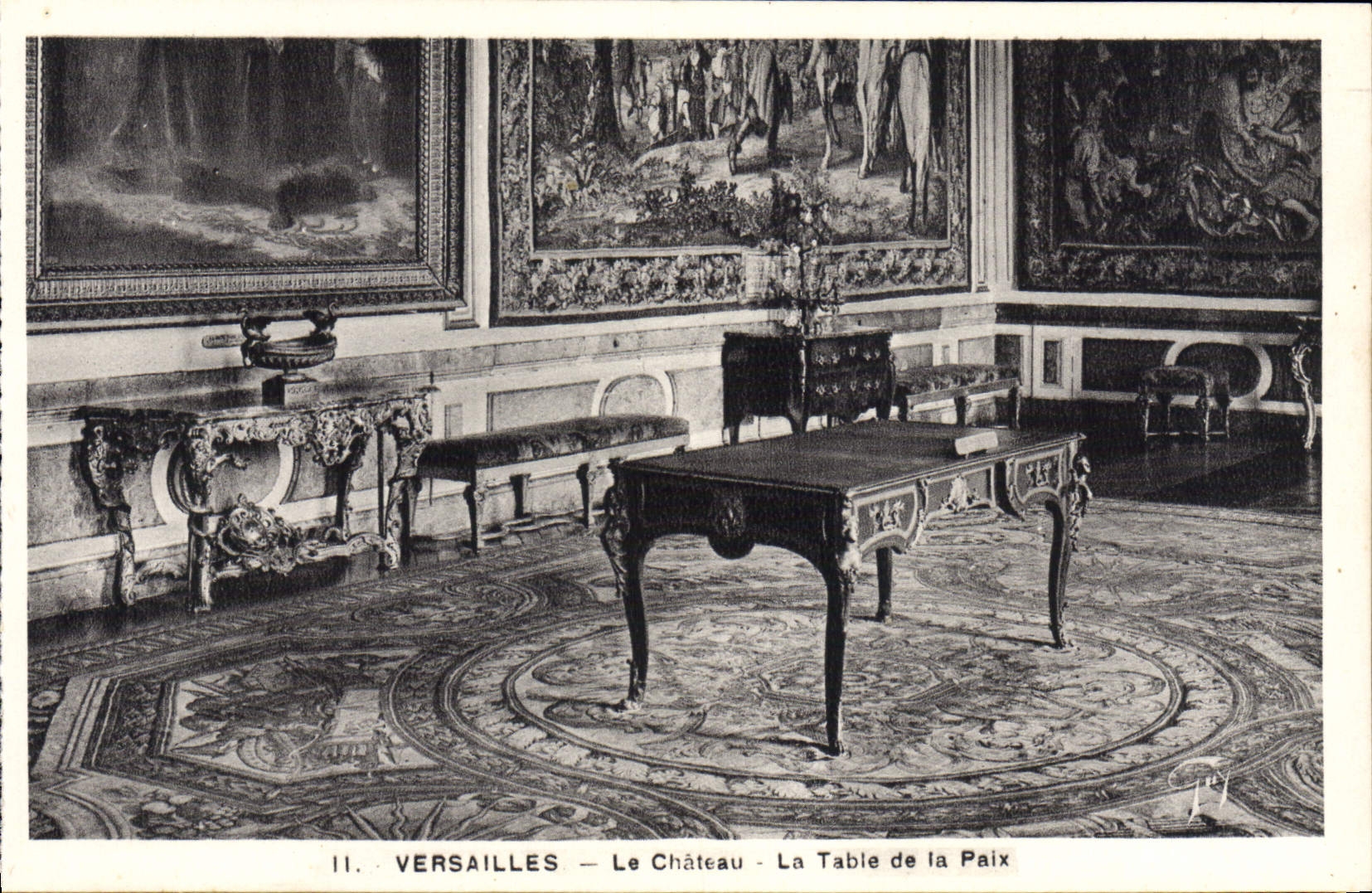 CPA Versailles Le Chateau La Table De La Paix