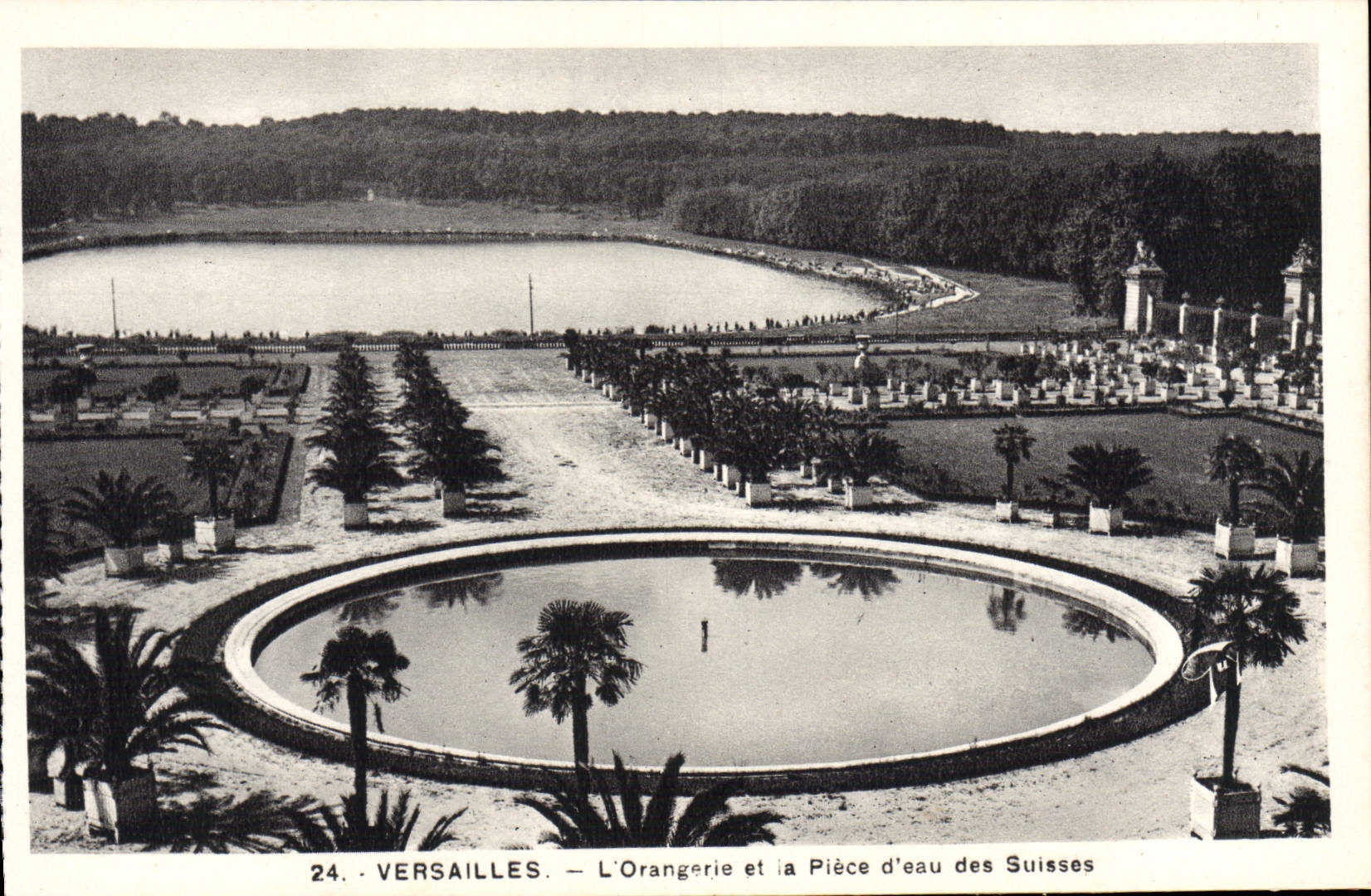 CPA Versailles L'Orangerie Et La Piece D'Eau des suisses