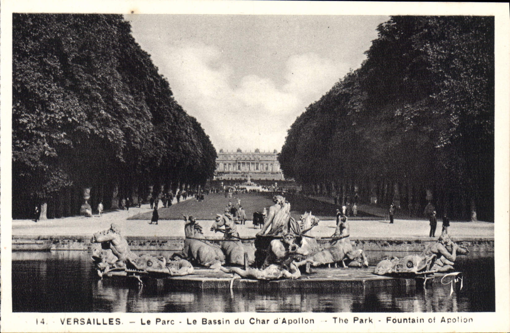 CPA Versailles Le Parc Le Bassin Du Char D'Apollon