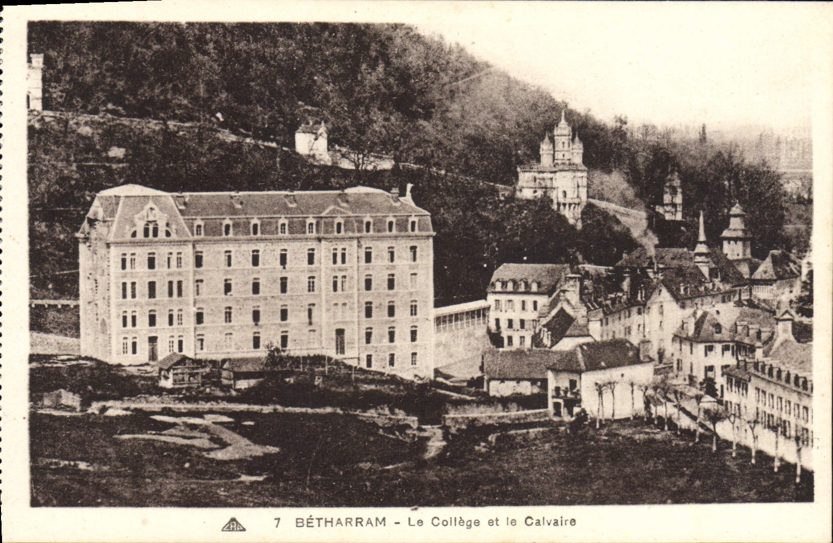 VINTAGE POSTCARD Betharram the College and the Martyrdom