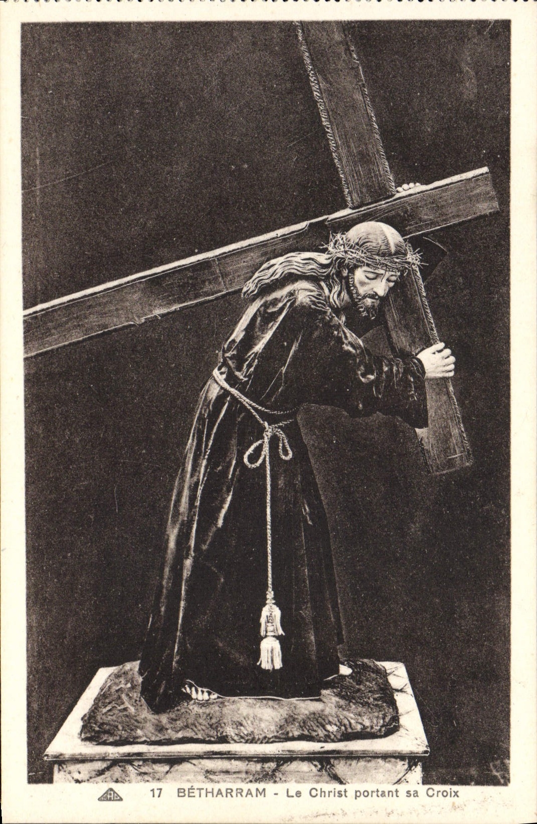 VINTAGE POSTCARD Betharram Christ Carrying her Cross