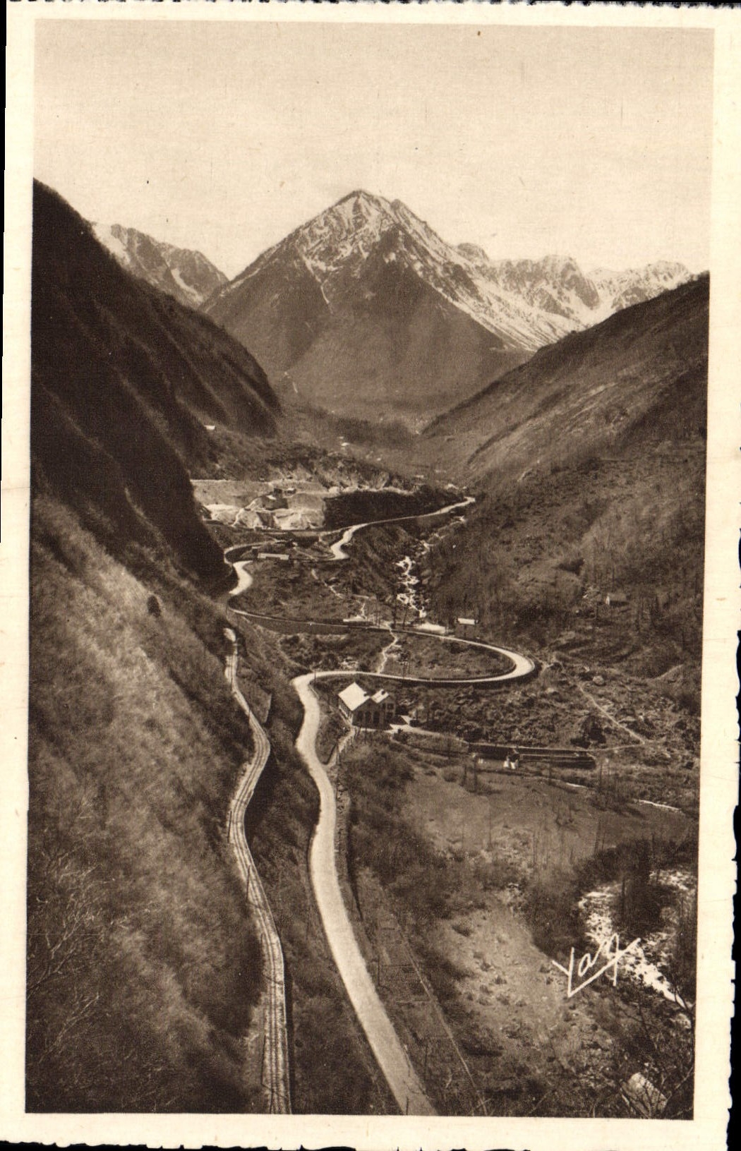 VINTAGE POSTCARD Route of Pierrefitte has Cauterets the Snail and Peguere