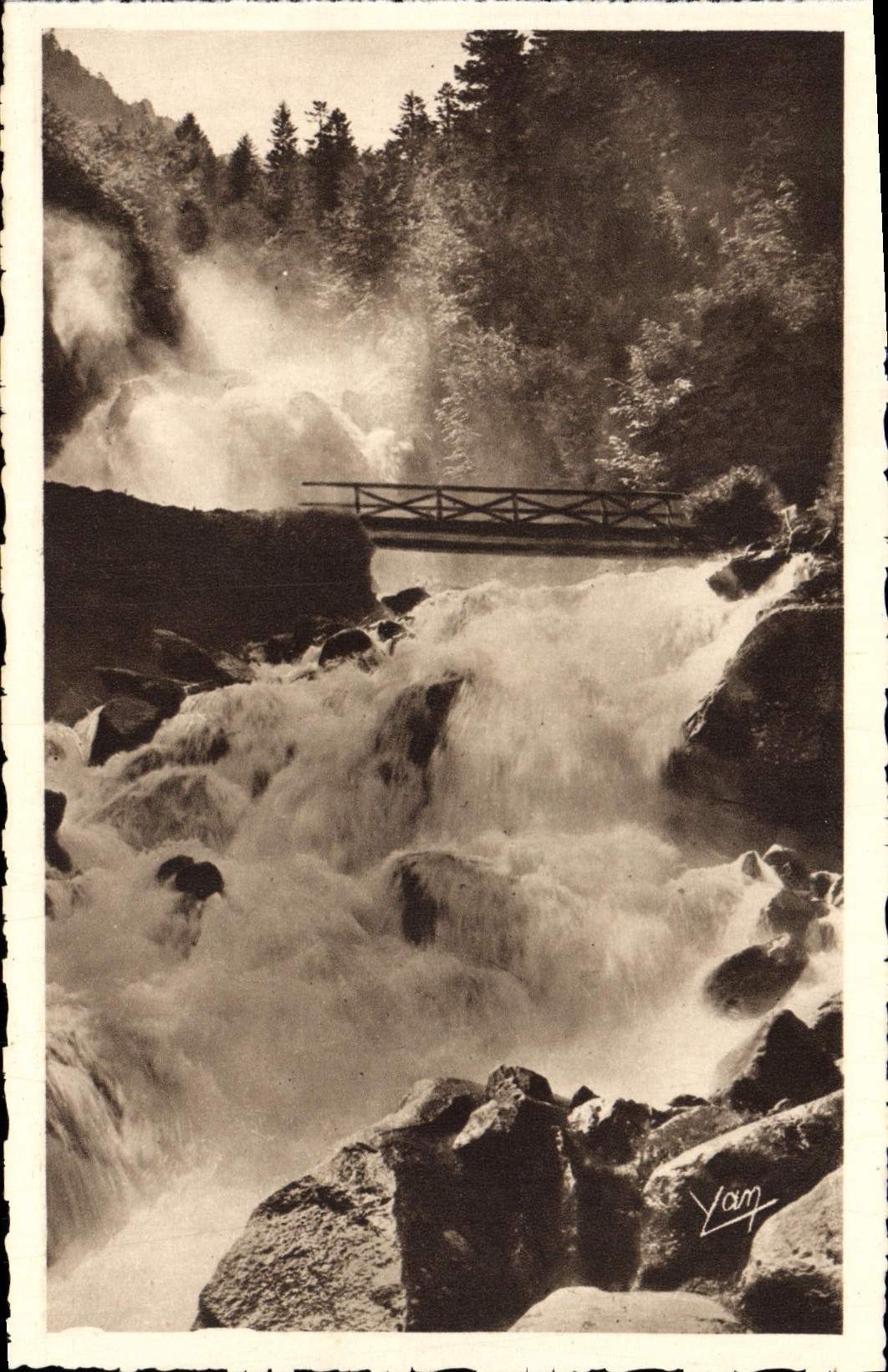 CPA Cauterets Le Cascade de Lutour