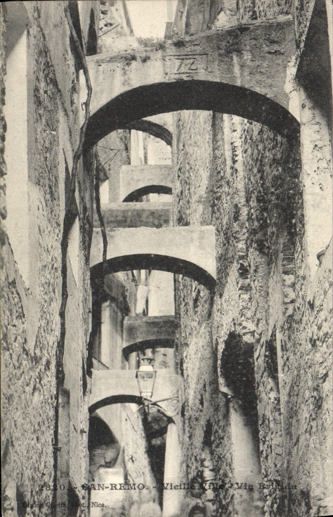 CPA San Remo Vieille ville Via Ruigida