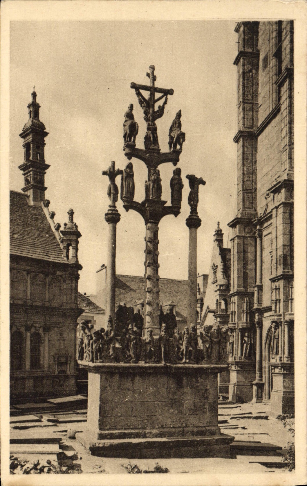 CPA Saint Thégonnec Le Calvaire