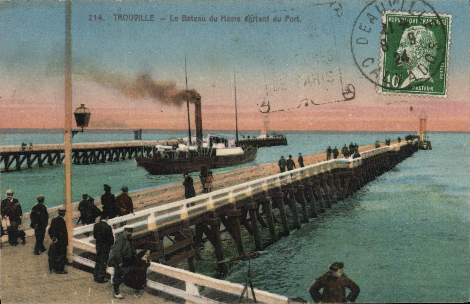 POSTAL Trouville de la VENDIMIA el barco de Le Havre