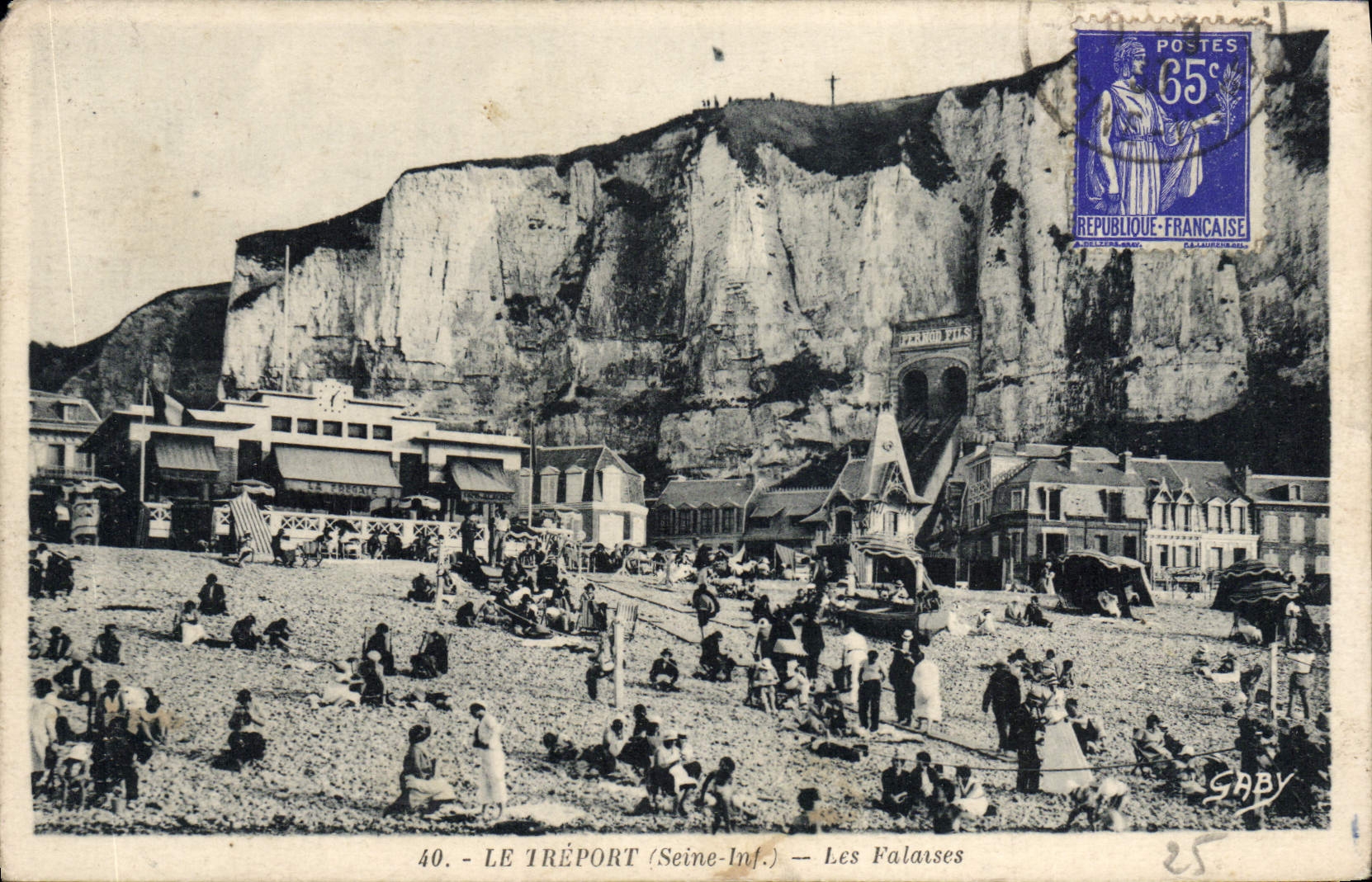CPA Le Treport Les Falaises