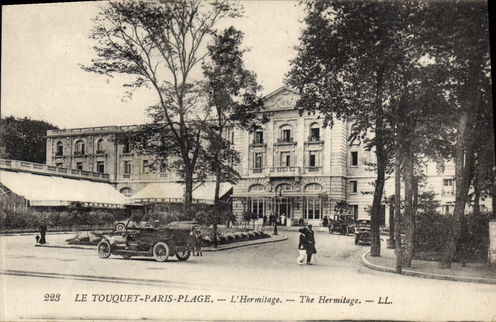 VINTAGE POSTCARD Touquet Paris Beach the Automobile Hermitage
