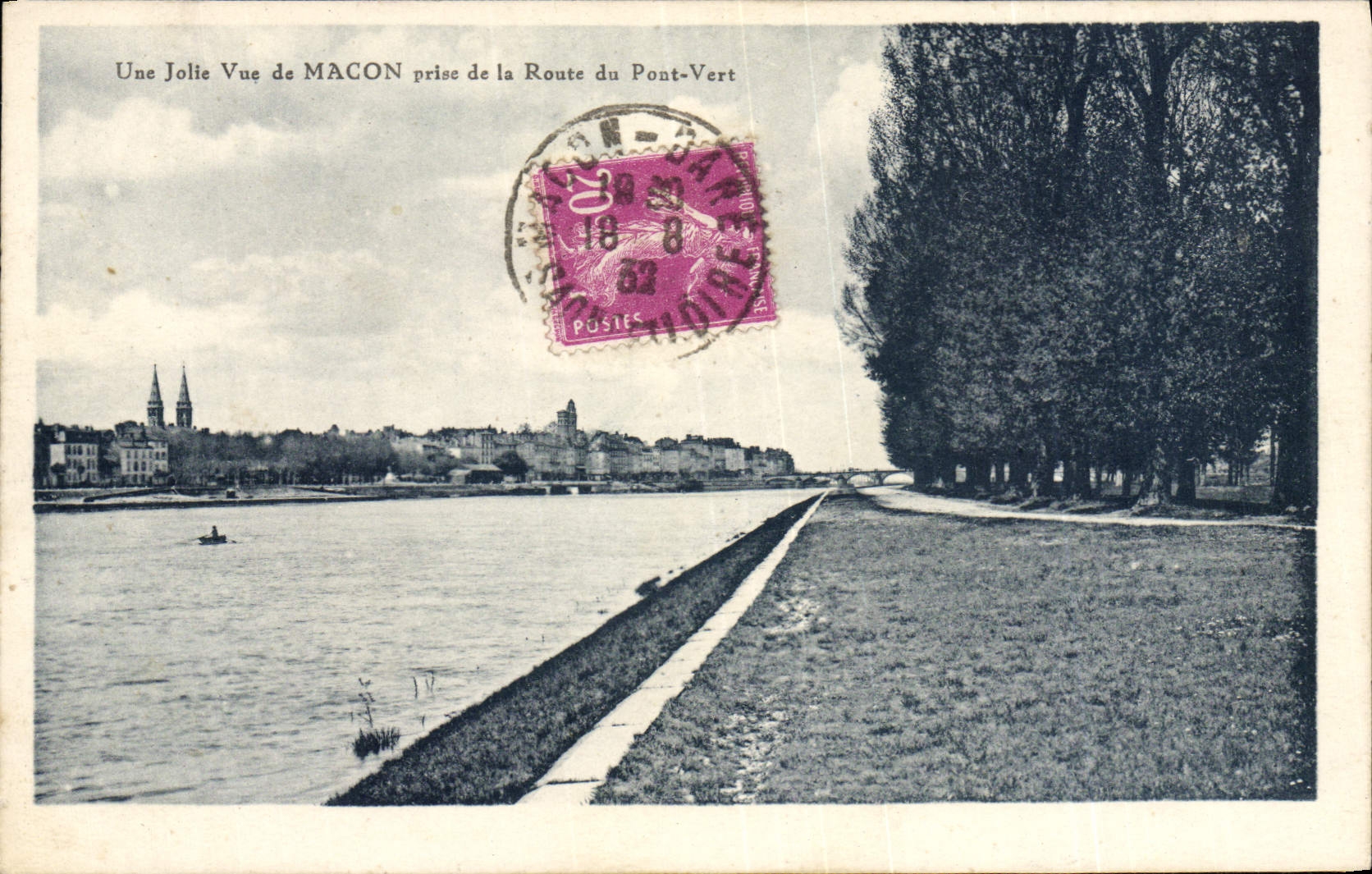 VINTAGE POSTCARD a Pretty Sight of Mason taken of the Road of the Green Bridge