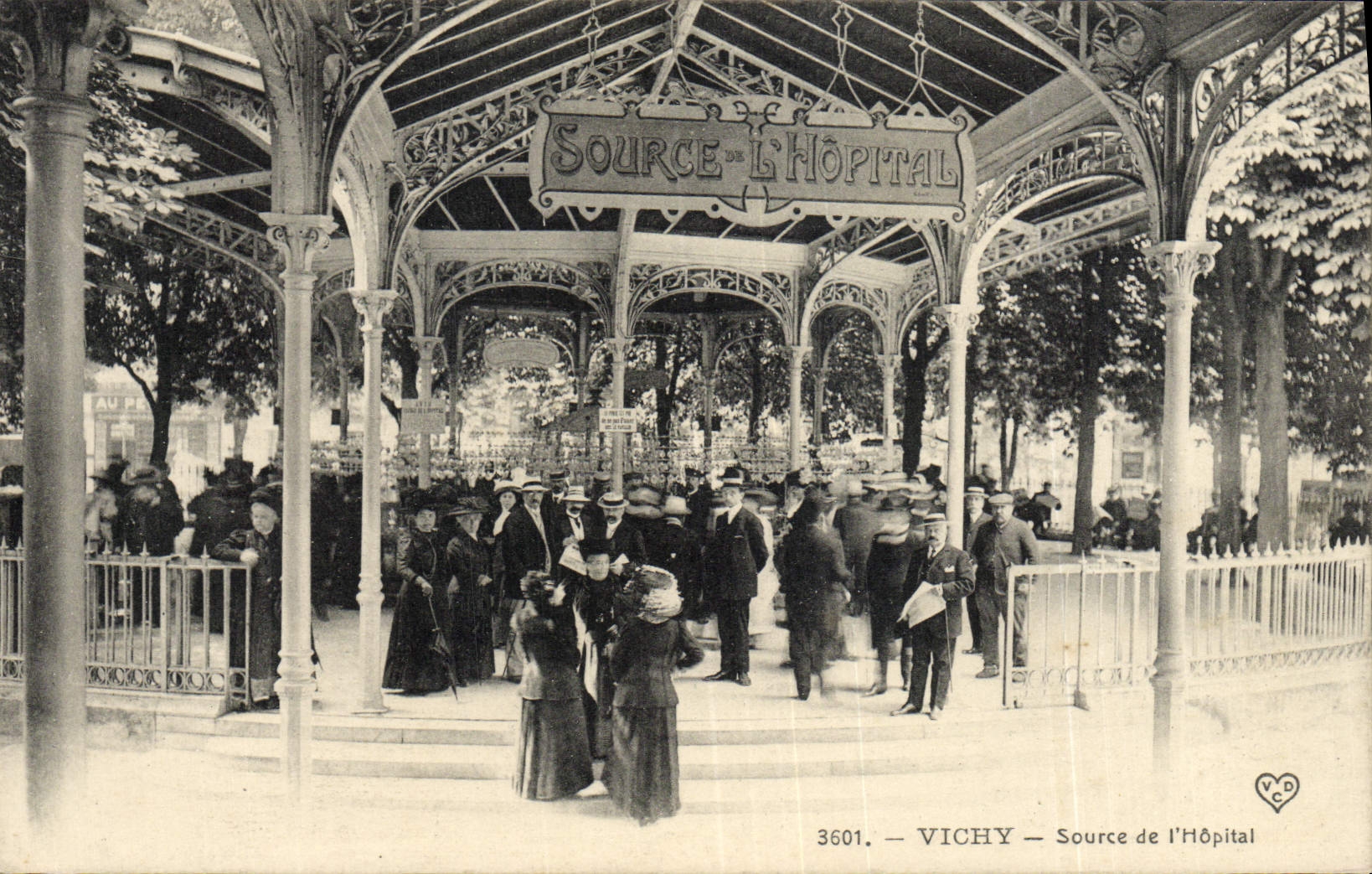 Fuente de Vichy de la POSTAL de la VENDIMIA cuerpo del ejército temporal Hopitail 44 del sello del hospital del décimotercero