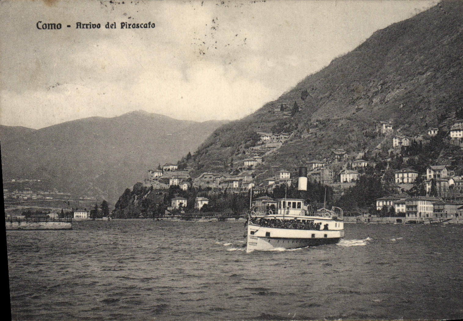 VINTAGE POSTCARD Como Arrivo Del Pirascafo Boat