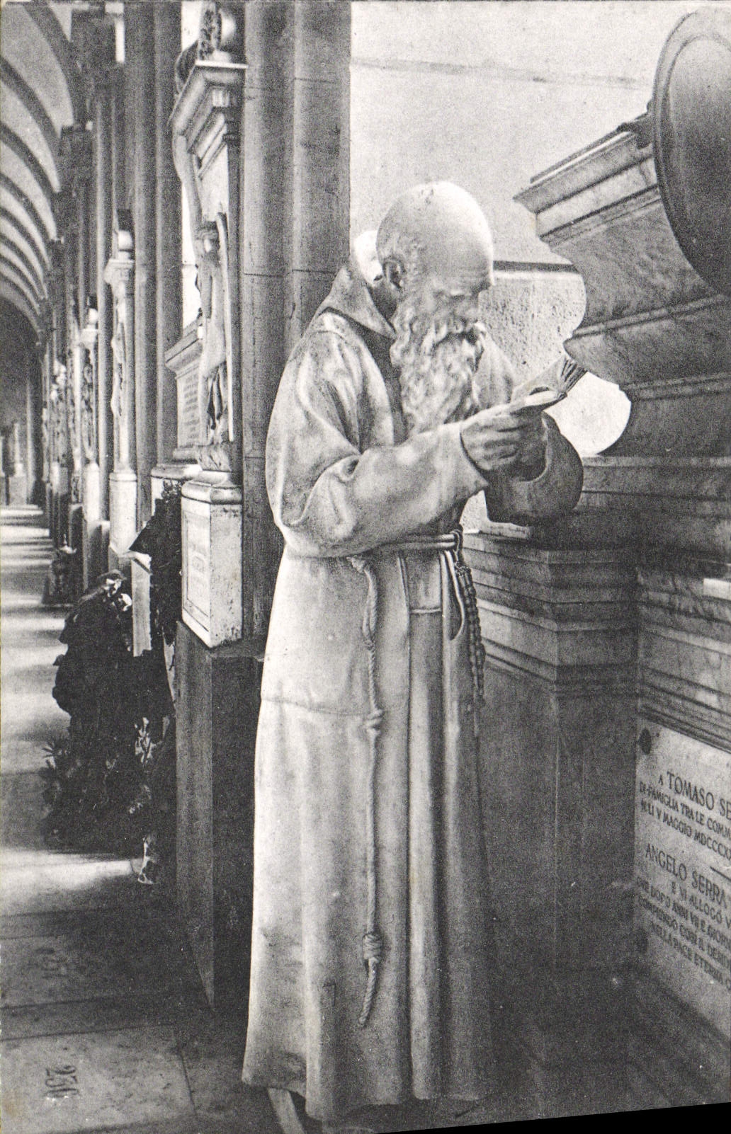 VINTAGE POSTCARD Genova Staglieno Terra