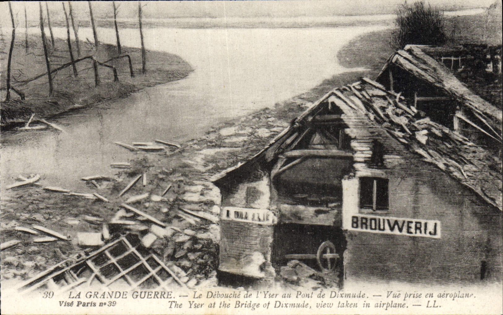 VINTAGE POSTCARD the Great War the Outlet De I' Yser With the Bridge De Dixmude Militaria