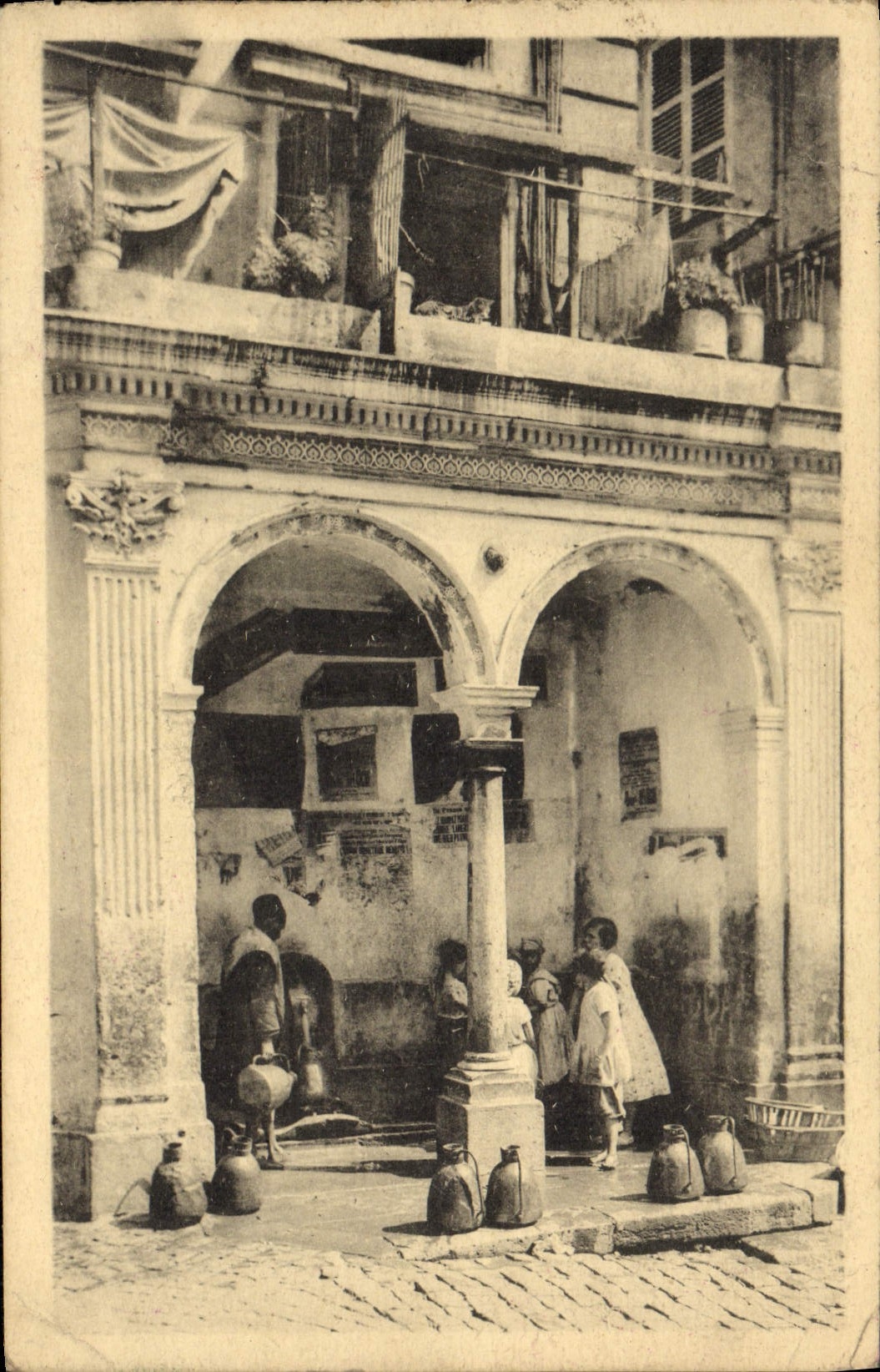 POSTAL Argel Fontain turco Kasbah de la VENDIMIA de la calle del Kasbah