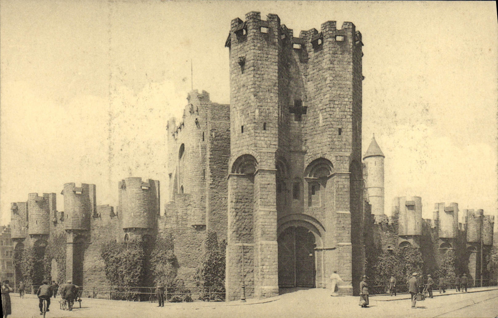 VINTAGE POSTCARD Ghent Castle Of the Counts De Flandre View taken of the place co. Pharailde