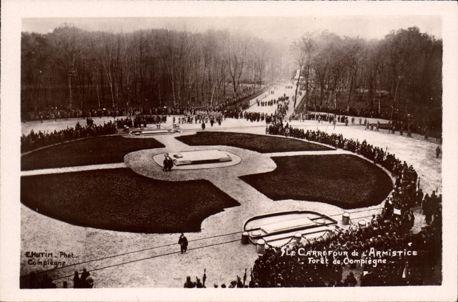 Encrucijada de la POSTAL de la VENDIMIA del taladro del armisticio de Compiegne Militaria
