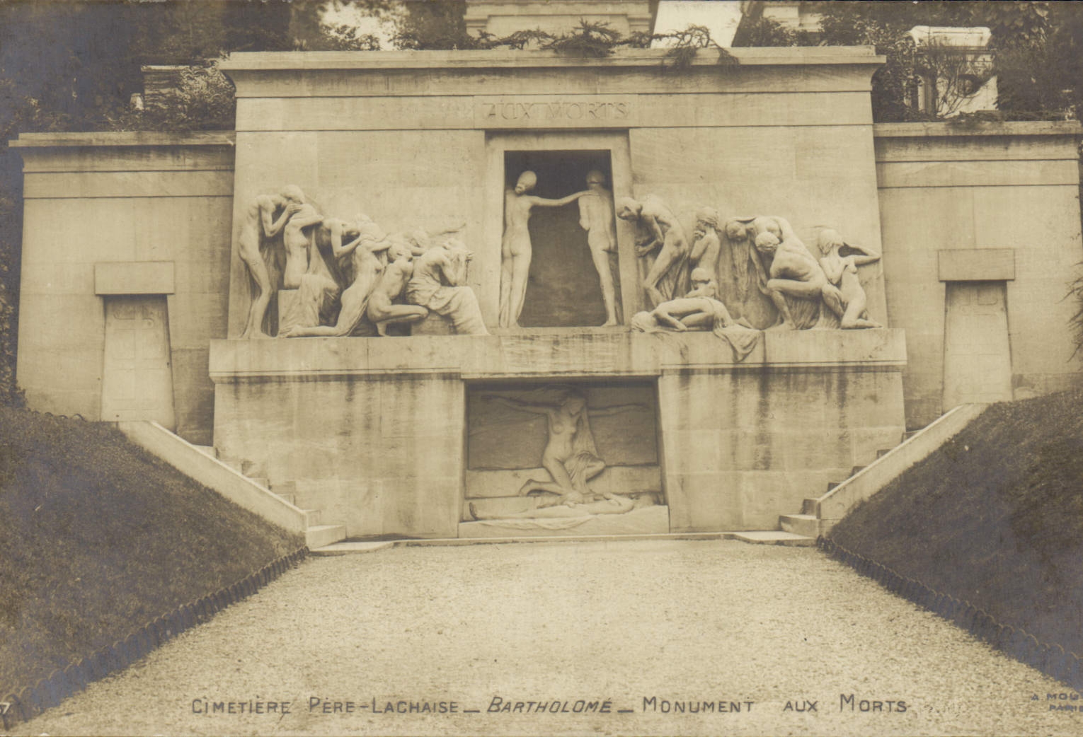 VINTAGE POSTCARD Paris Cemetery of the Father Lachaise Bartholome War memorial