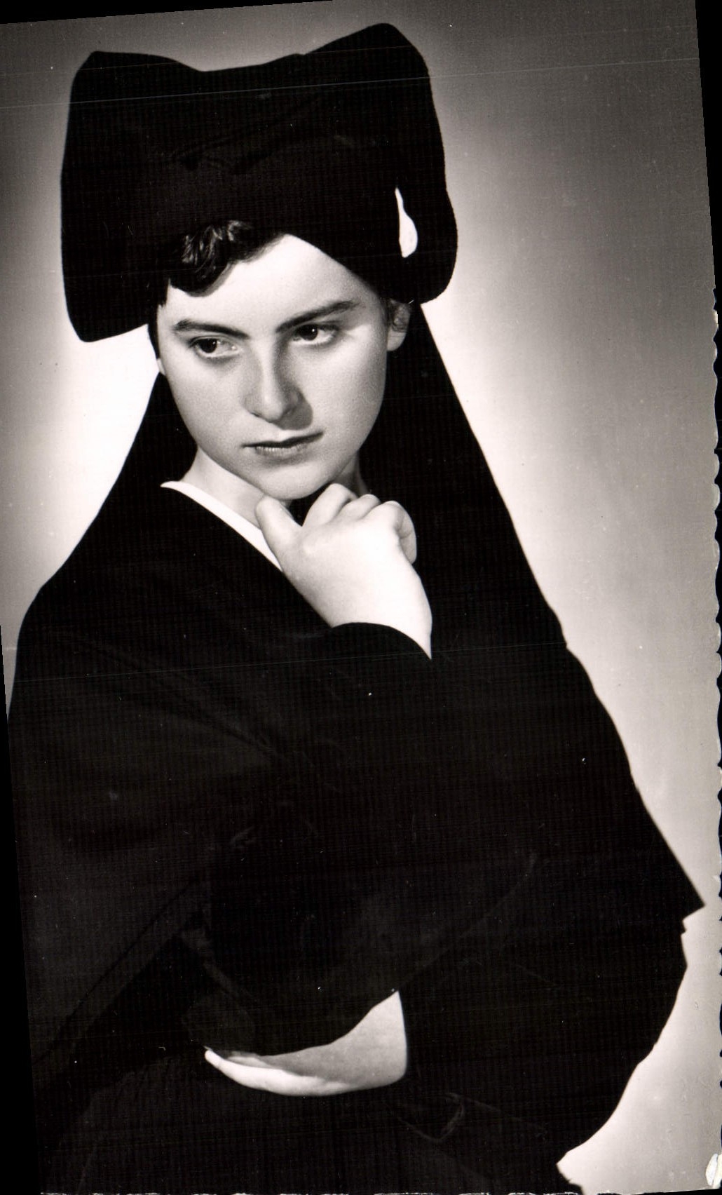 CPA Costume de L'Ile de Sein Folklore