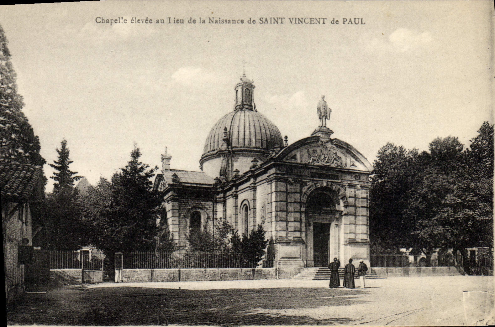 VINTAGE POSTCARD Vault raised instead of birth of Vincent Saint of Paul