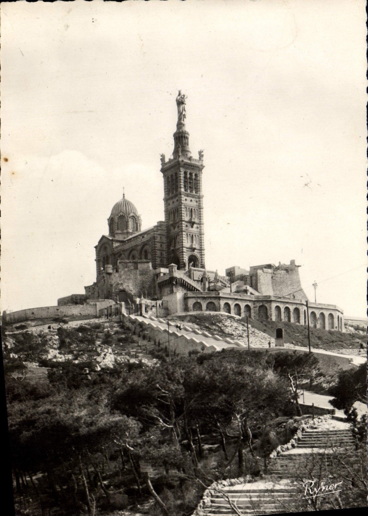 CPM Marseille Basilique Notre Dame de la Garde