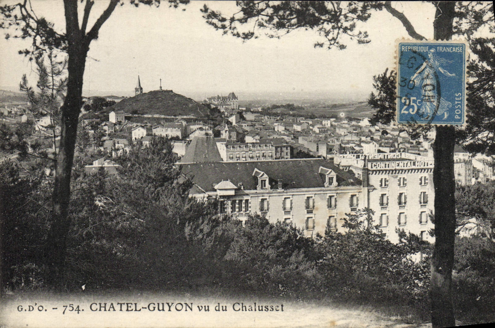 POSTAL Chatel Guyon de la VENDIMIA visto de Chalusset
