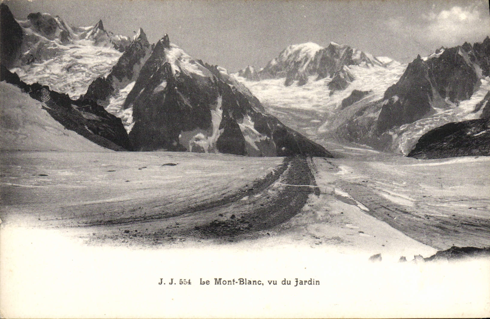 POSTAL de la VENDIMIA Mont Blanc visto del jardín