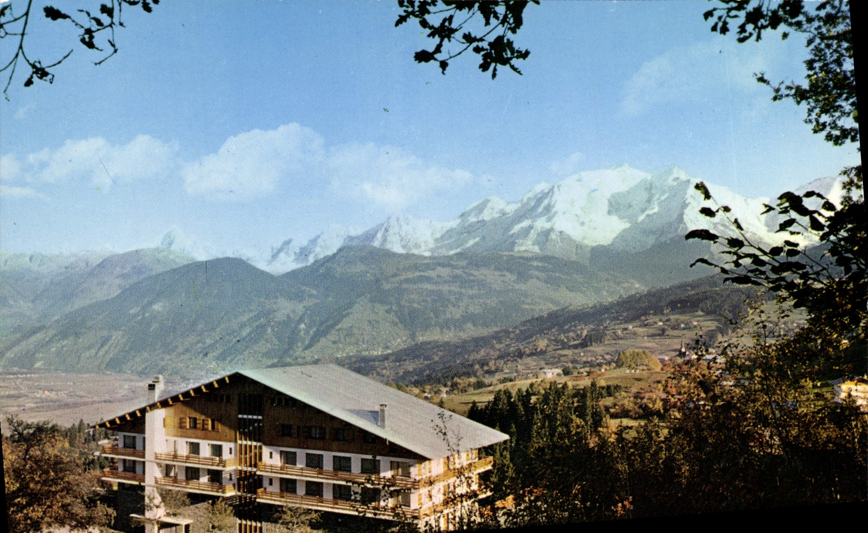 MODERN CARD Combloux the Mount Blance Needles of Chamonix