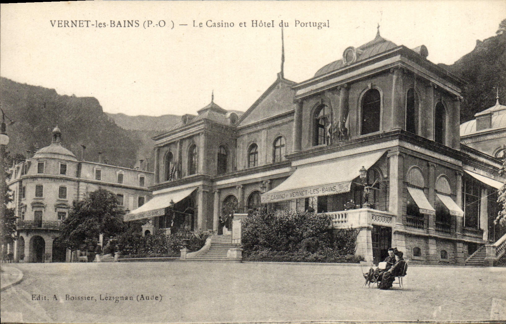VINTAGE POSTCARD Vernet les Bains the Casino and Hotel of Portugal