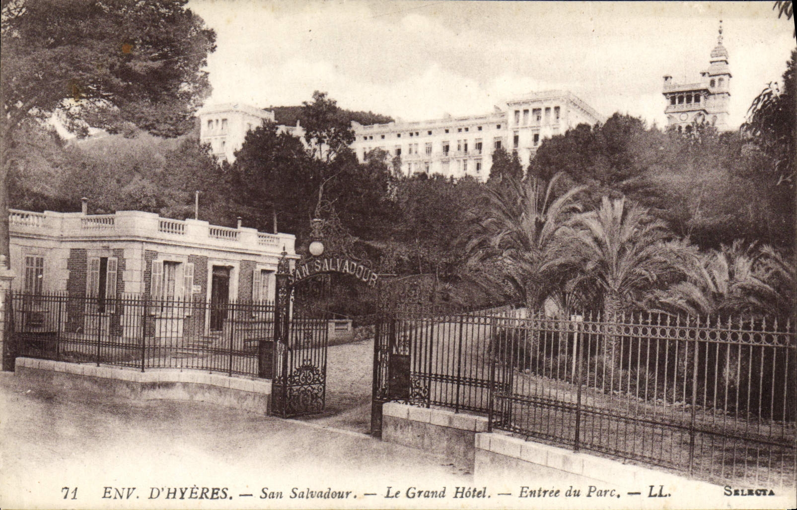 VINTAGE POSTCARD Env d' Hyeres San Salvadour the Large Hotel Entered of the Park
