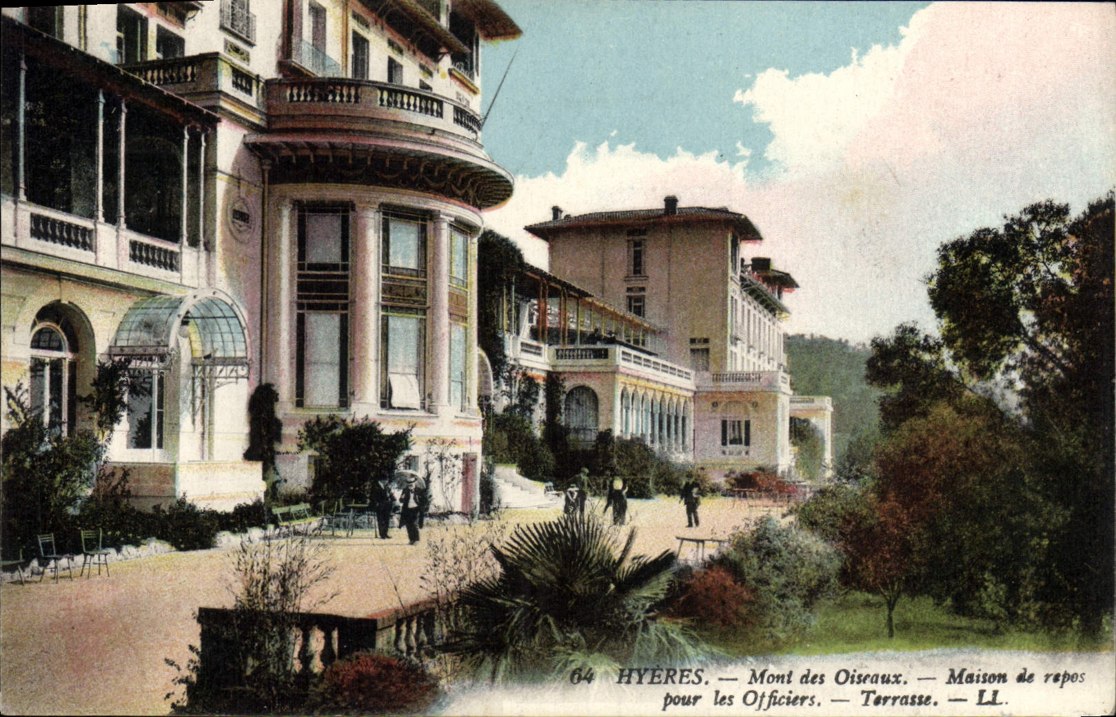 VINTAGE POSTCARD Hyeres Mount of the Birds convalescent home for the Militaria officers