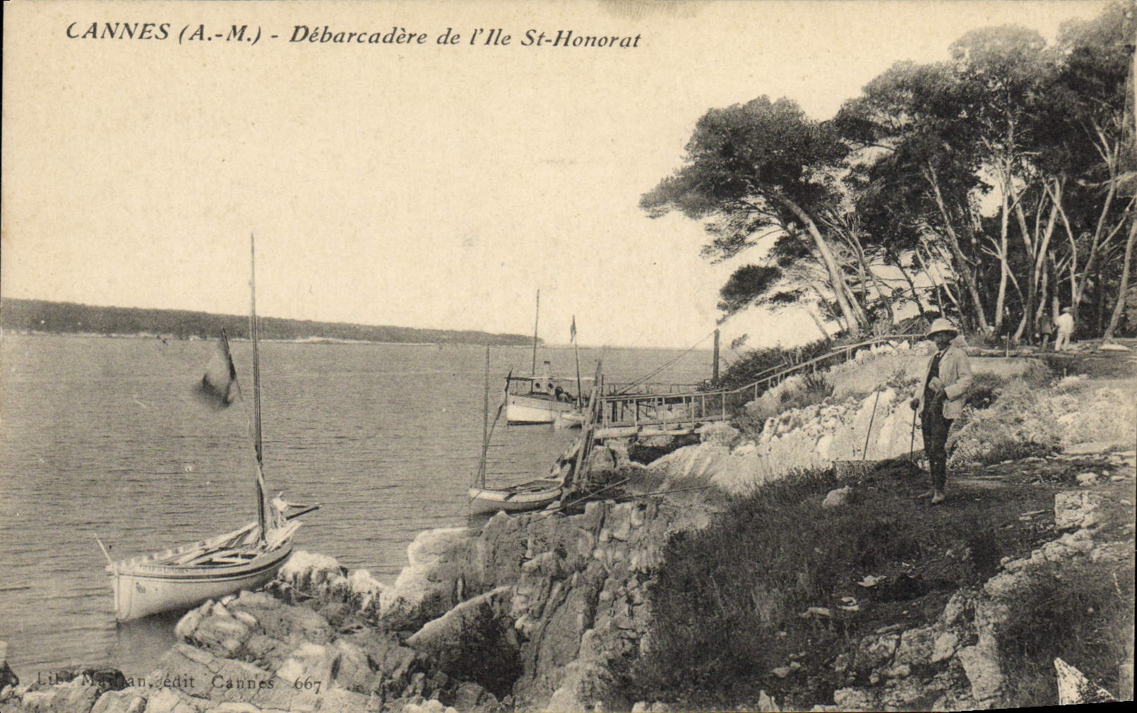 VINTAGE POSTCARD Cannes Unloading dock of St Honorat Boat