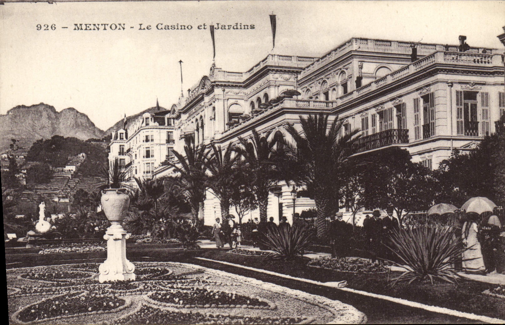 POSTAL de la VENDIMIA Menton el casino y los jardines