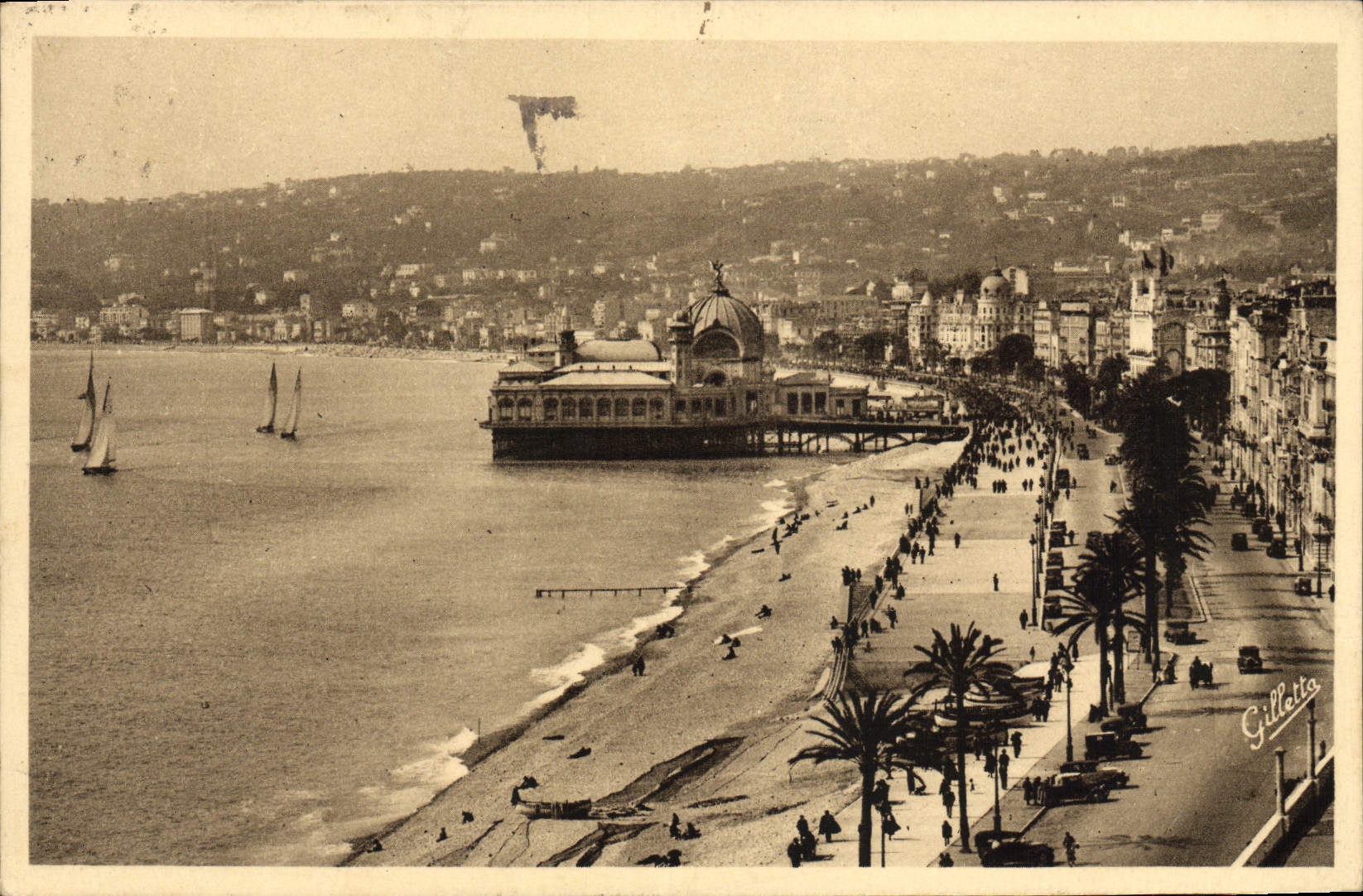 Niza de la POSTAL de la VENDIMIA vista de ensmeble