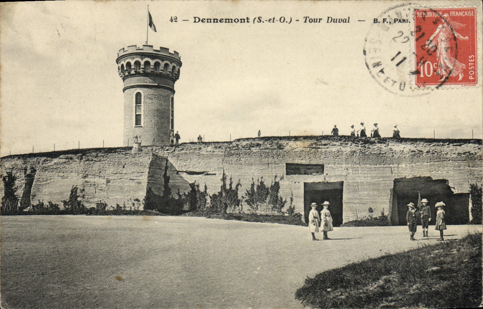 CPA Dennemont Tour Duval Enfants