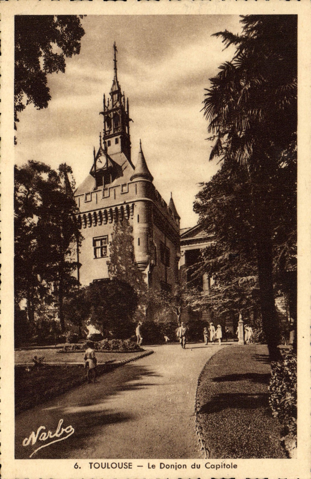 CPA Toulouse Le Donjon du Capitole 