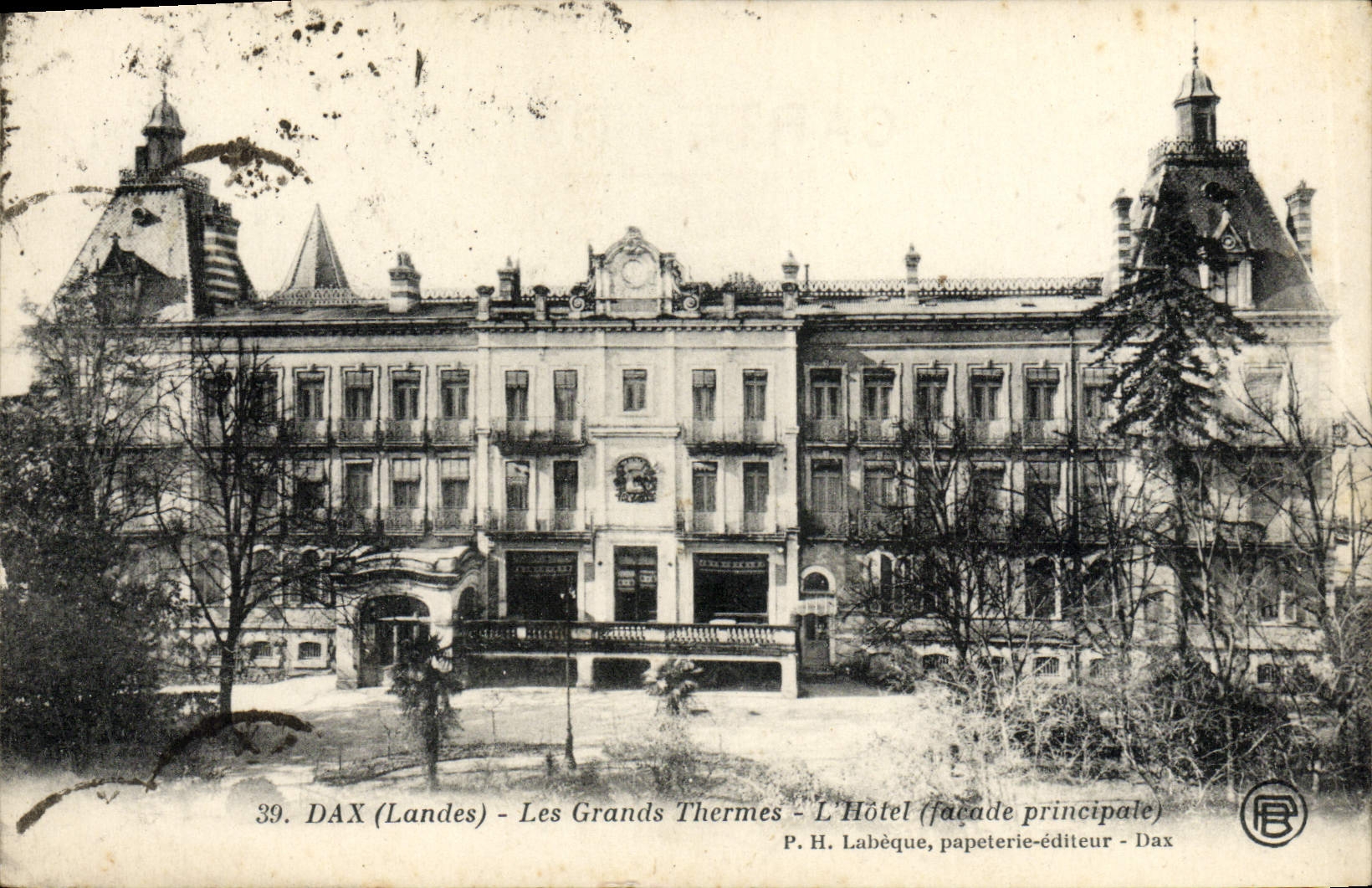 VINTAGE POSTCARD Dax Large Thermal baths the Hotel