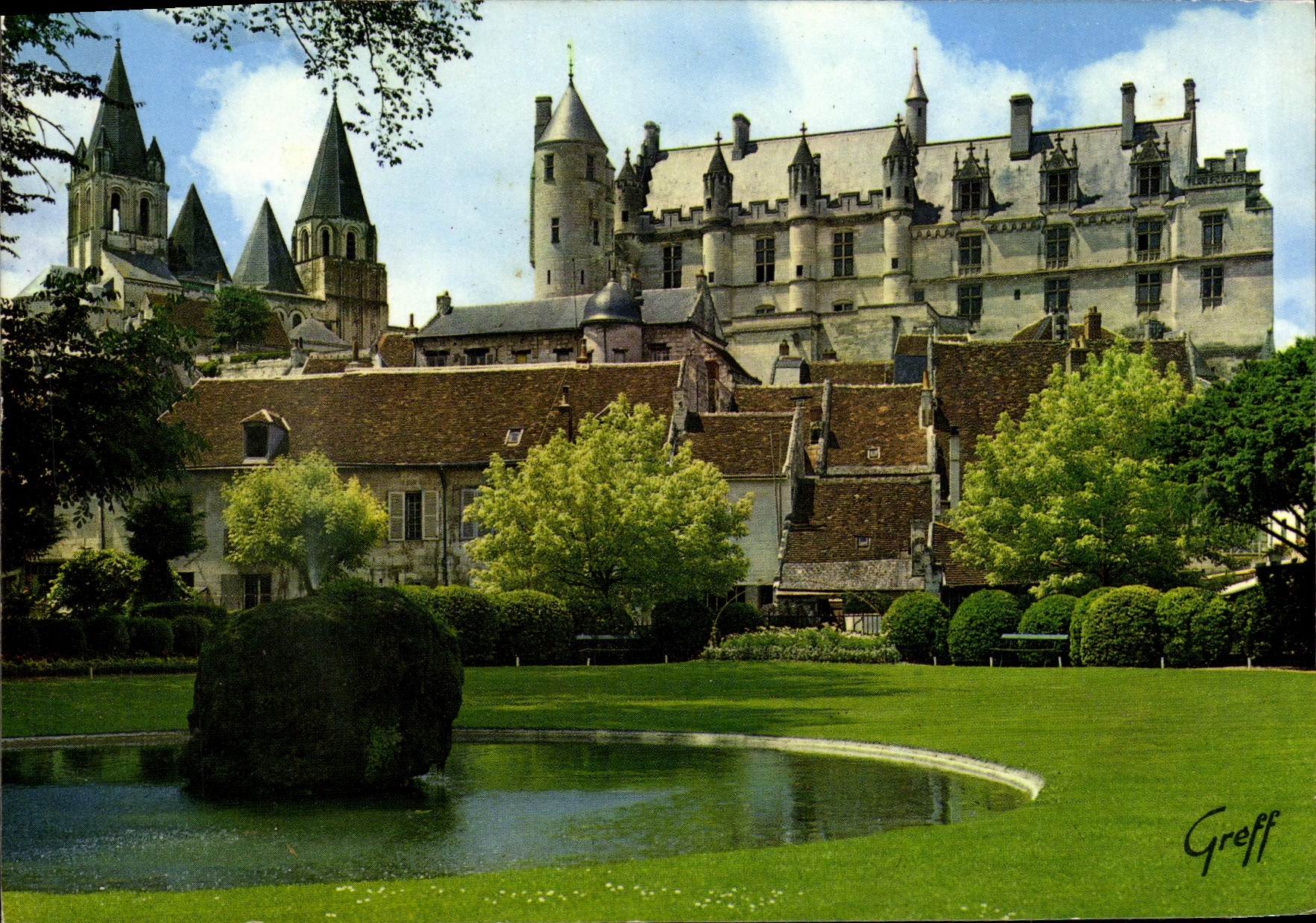 CPM Loches Le Chateau et la Collegiale 