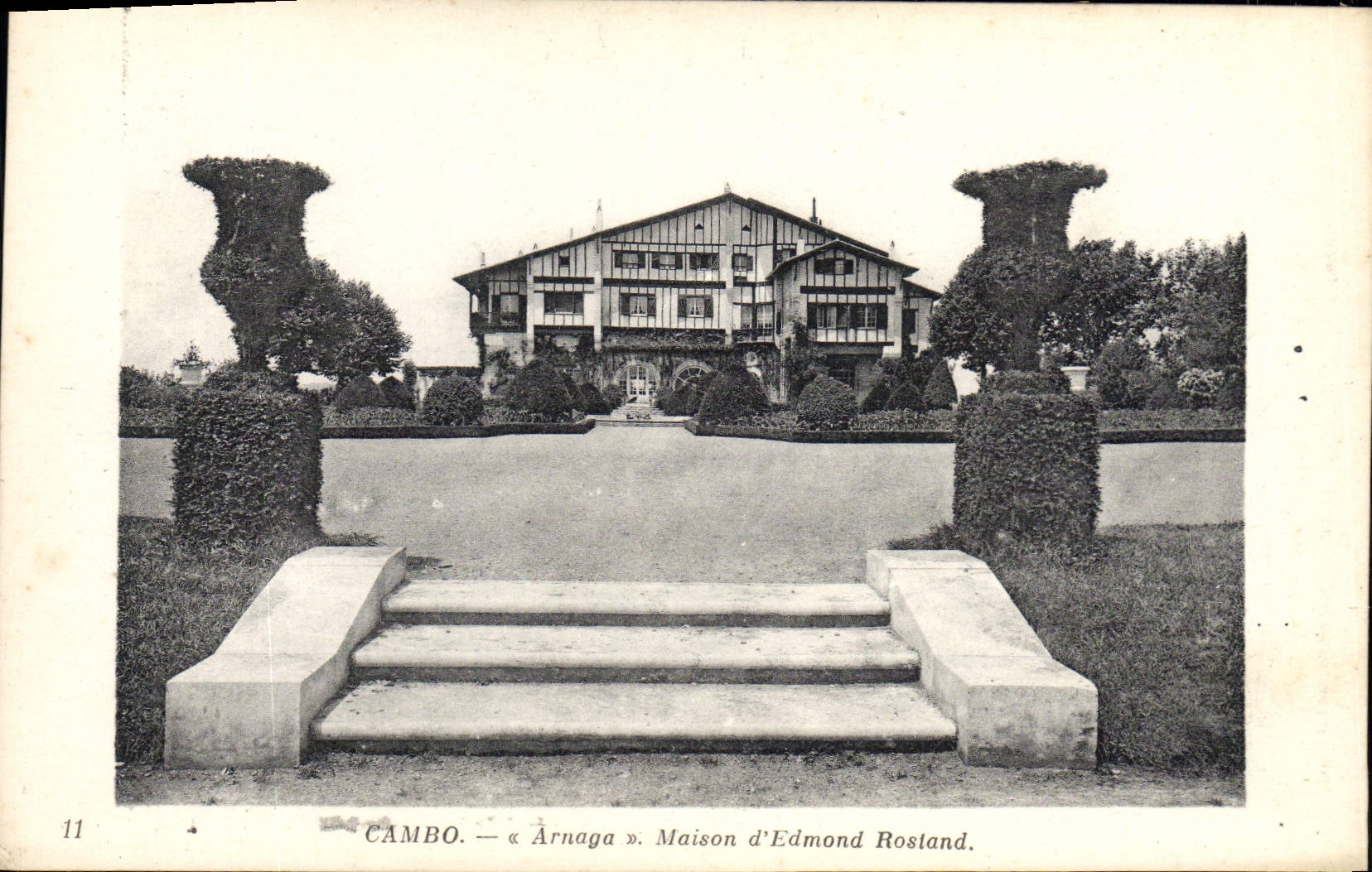 VINTAGE POSTCARD Cambo Arnaga House Of Edmond Rostand