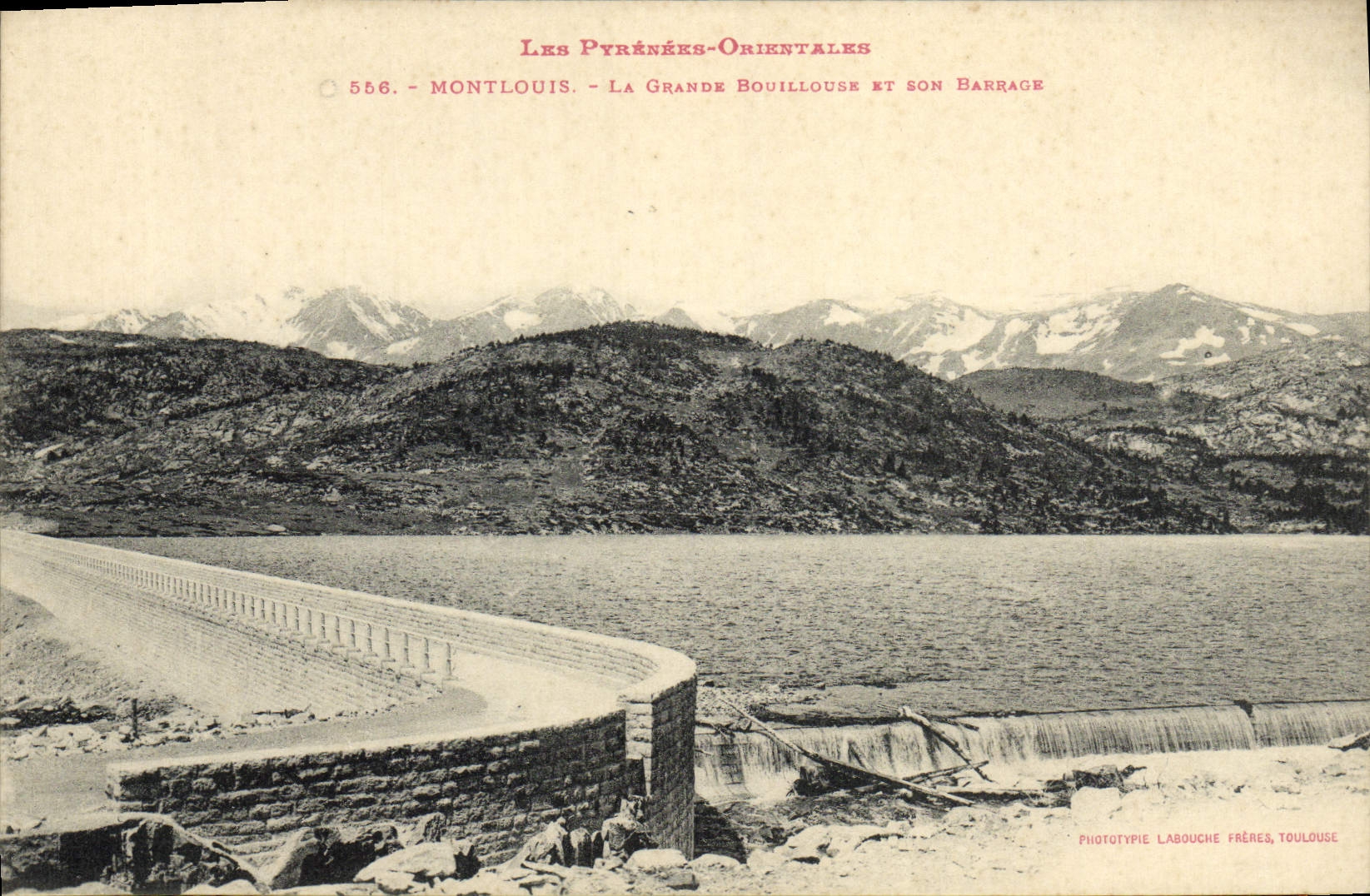 VINTAGE POSTCARD Montlouis Large Bouillouse and its stopping